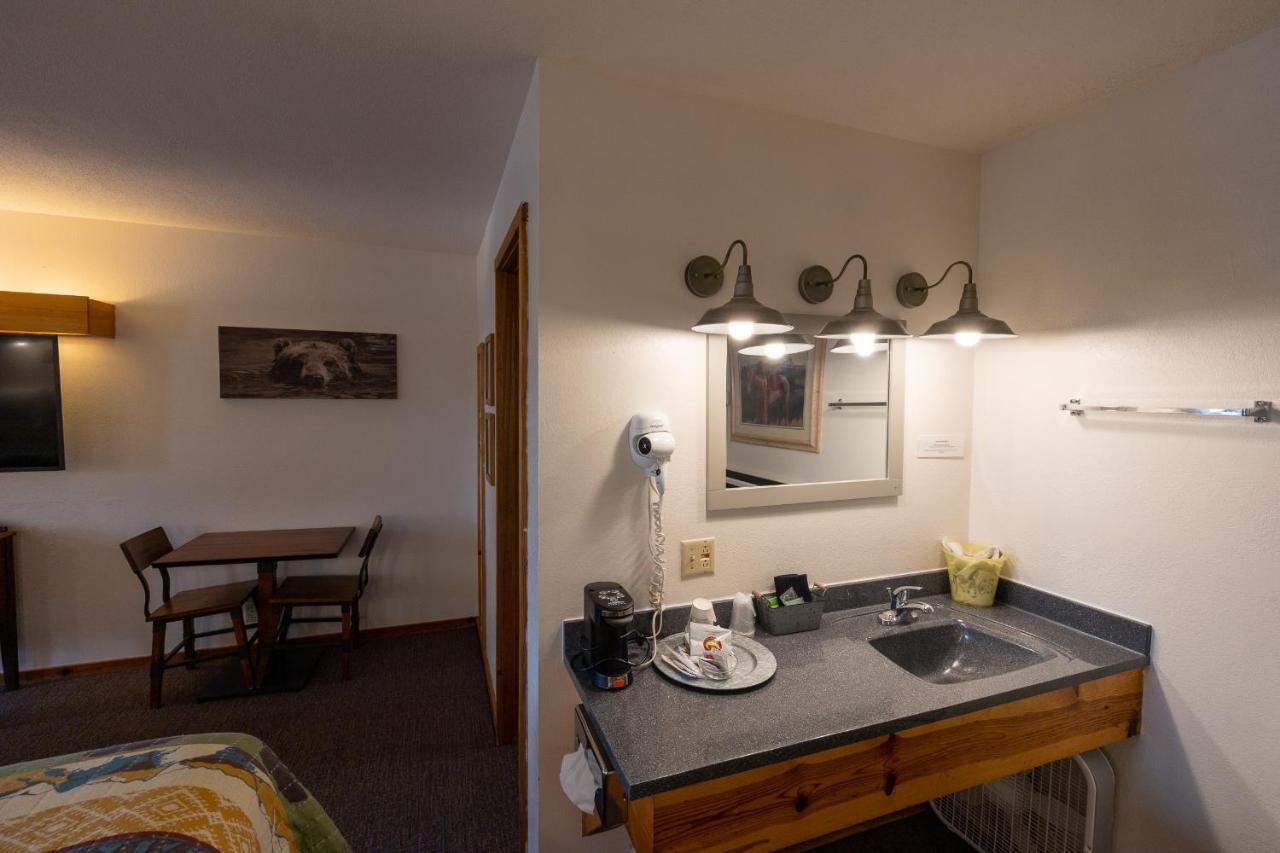 Elk Horn Lodge Cooke City Kültér fotó